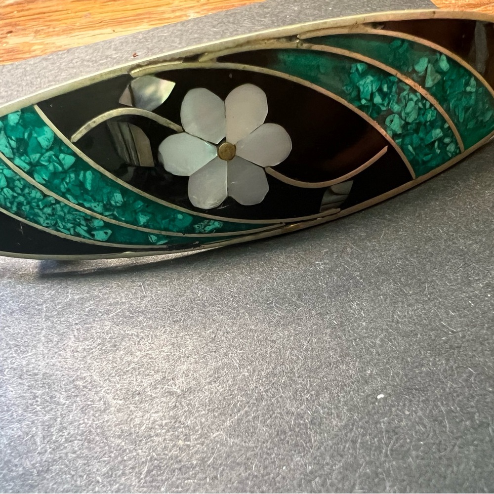 Mexico sterling silver alpaca signed navajo hair barrette. Asking 45$